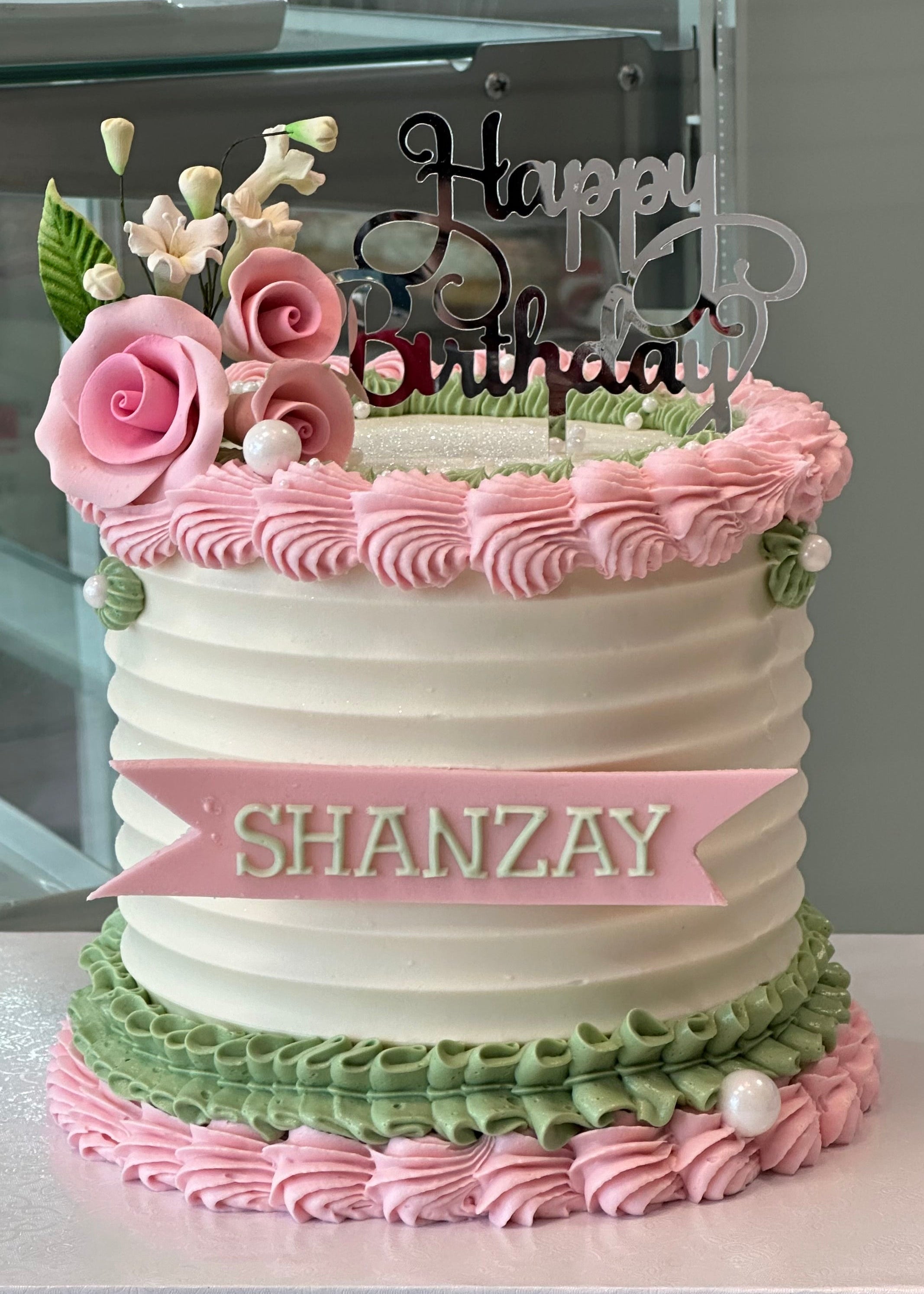 Vintage round cake 3
